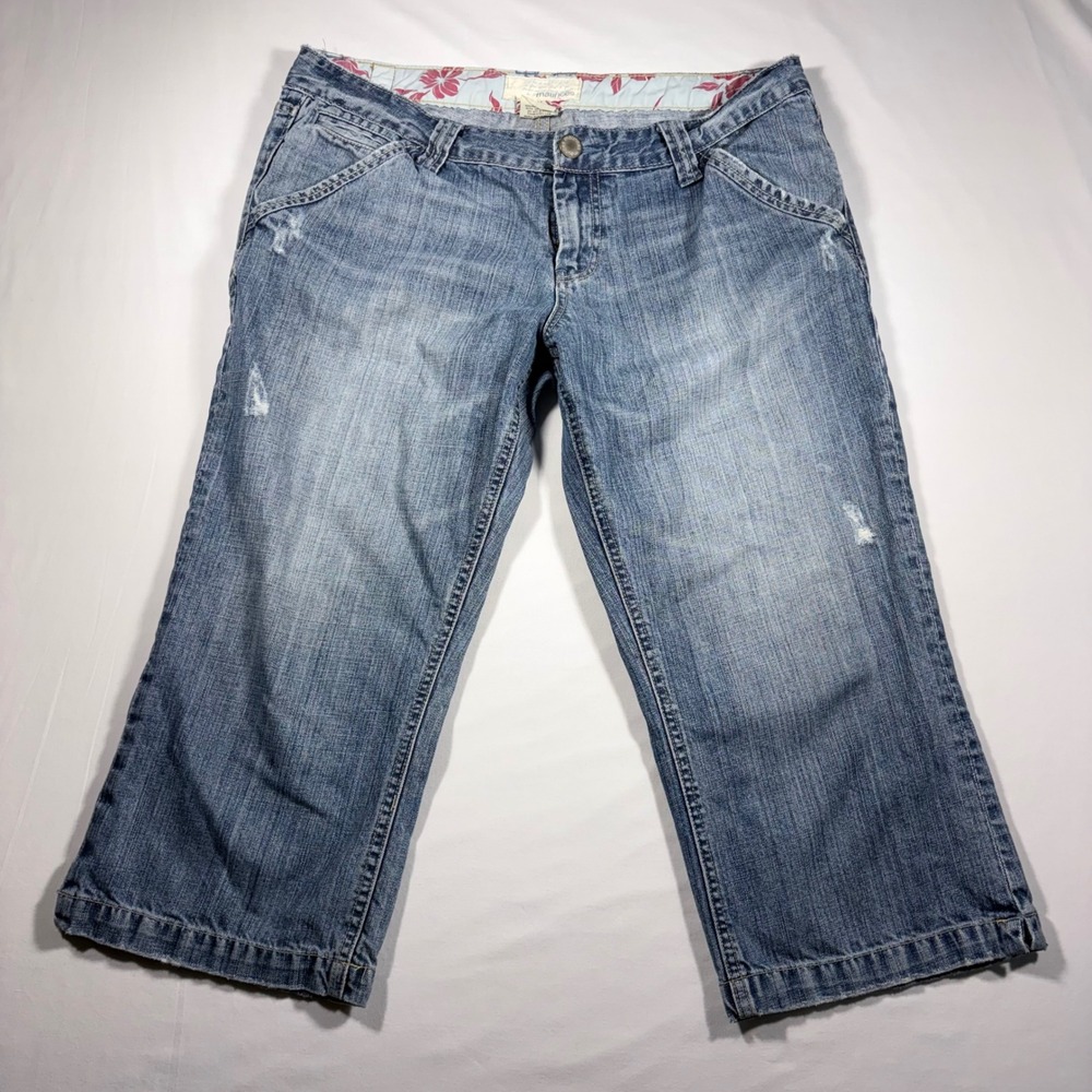Maurices Womens Denim Capri Jeans Distressed 13/14 Cropped Medium Wash